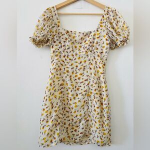 Showpo Ditsy Floral Puff Sleeve Mini Dress Size 4 Coquette Girly Soft girl